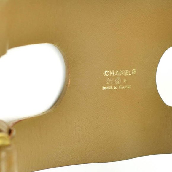 CHANEL Brown Leather COCO Logo Buckle Bracelet nq - Picture 8 of 10